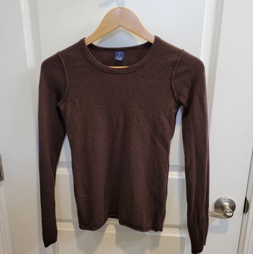 Gap cashmere brown small crewneck sweater